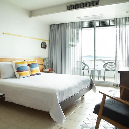 Baboona Beachfront Living Патая Екстериор снимка