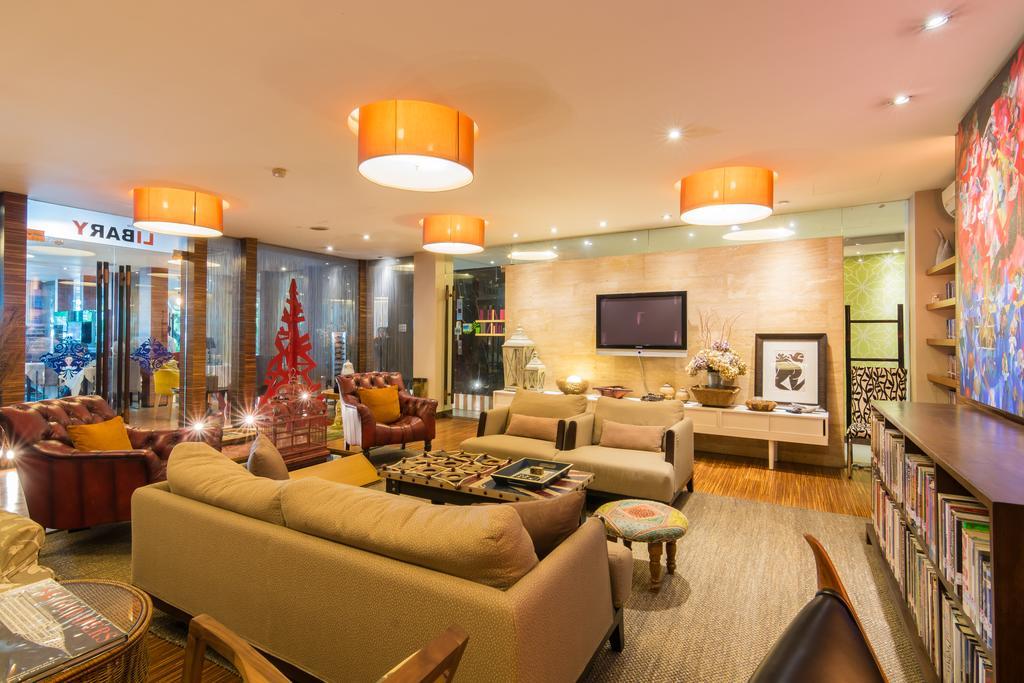 Baboona Beachfront Living Патая Екстериор снимка