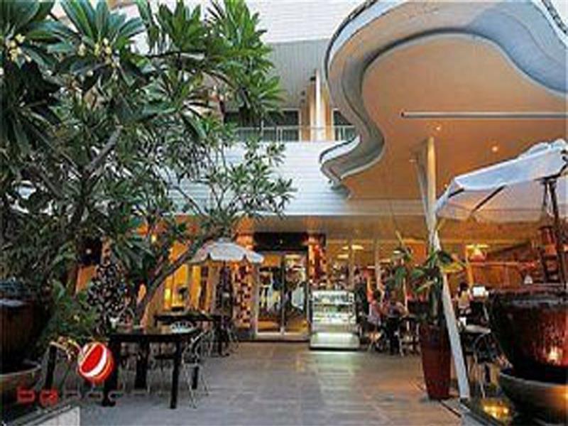 Baboona Beachfront Living Патая Екстериор снимка