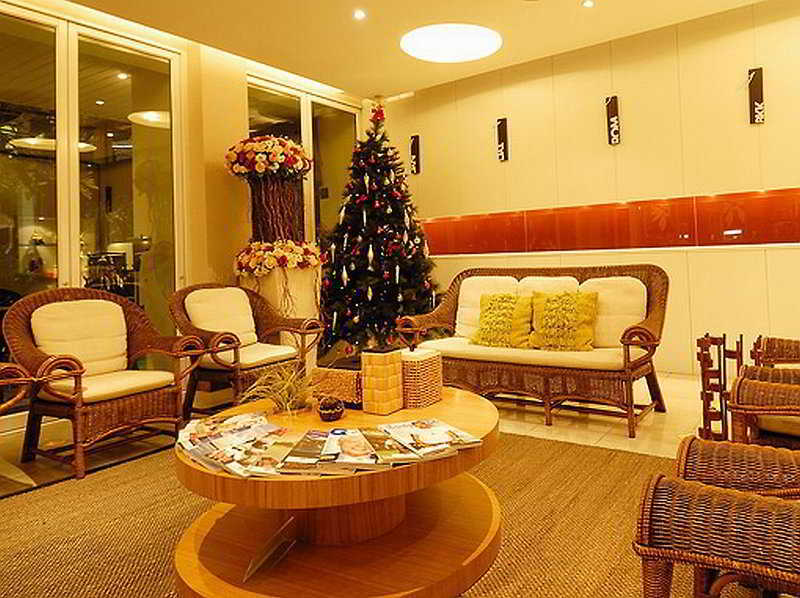 Baboona Beachfront Living Патая Екстериор снимка