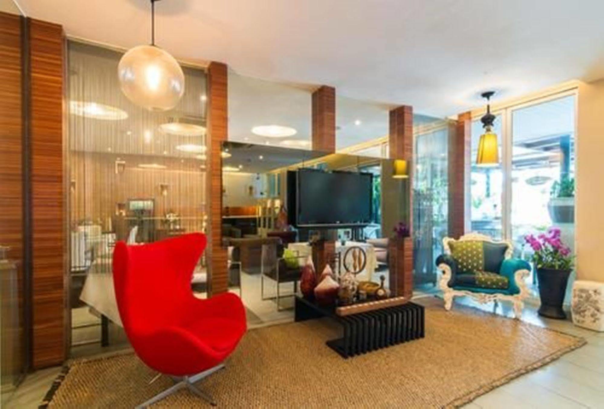 Baboona Beachfront Living Патая Екстериор снимка
